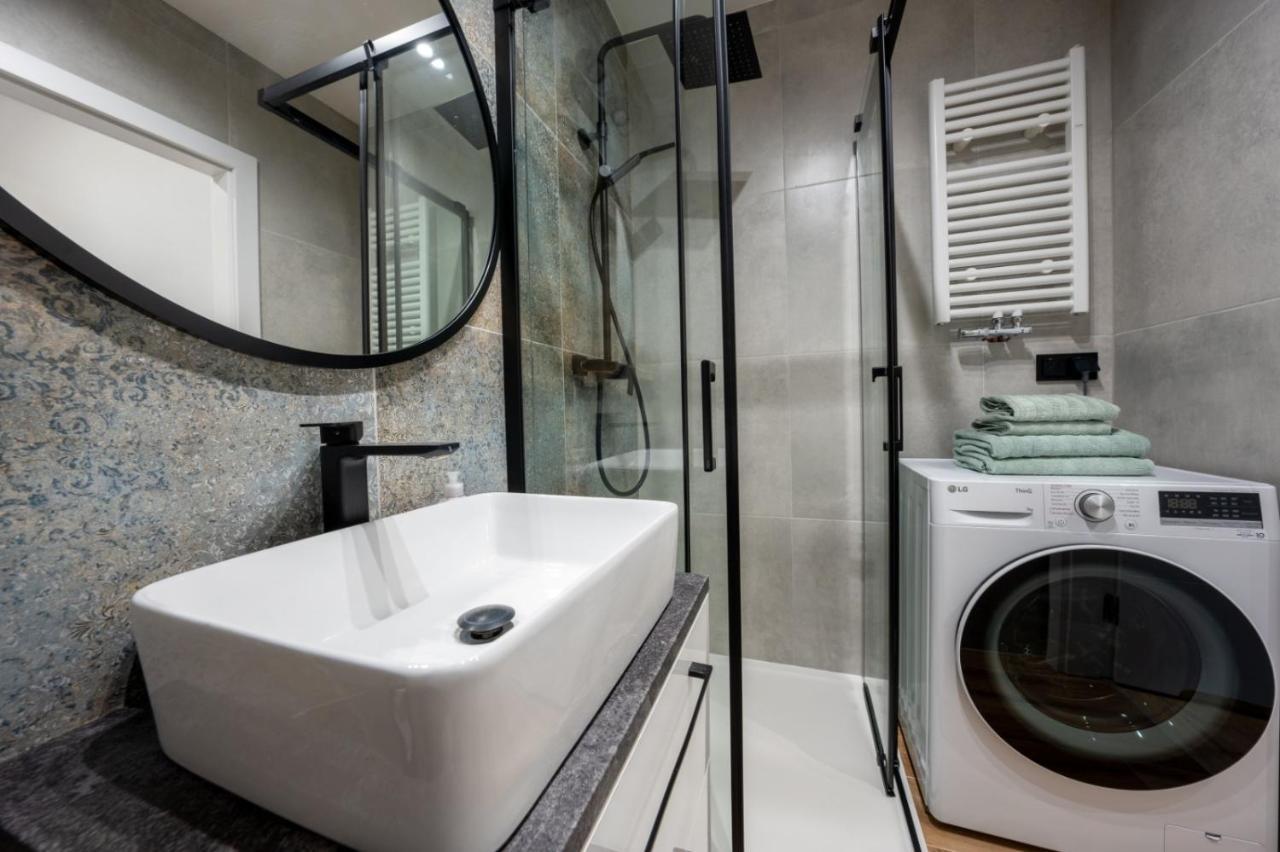 Rodzinne Apartamenty Bardzo Blisko Plazy Rewal Exterior foto