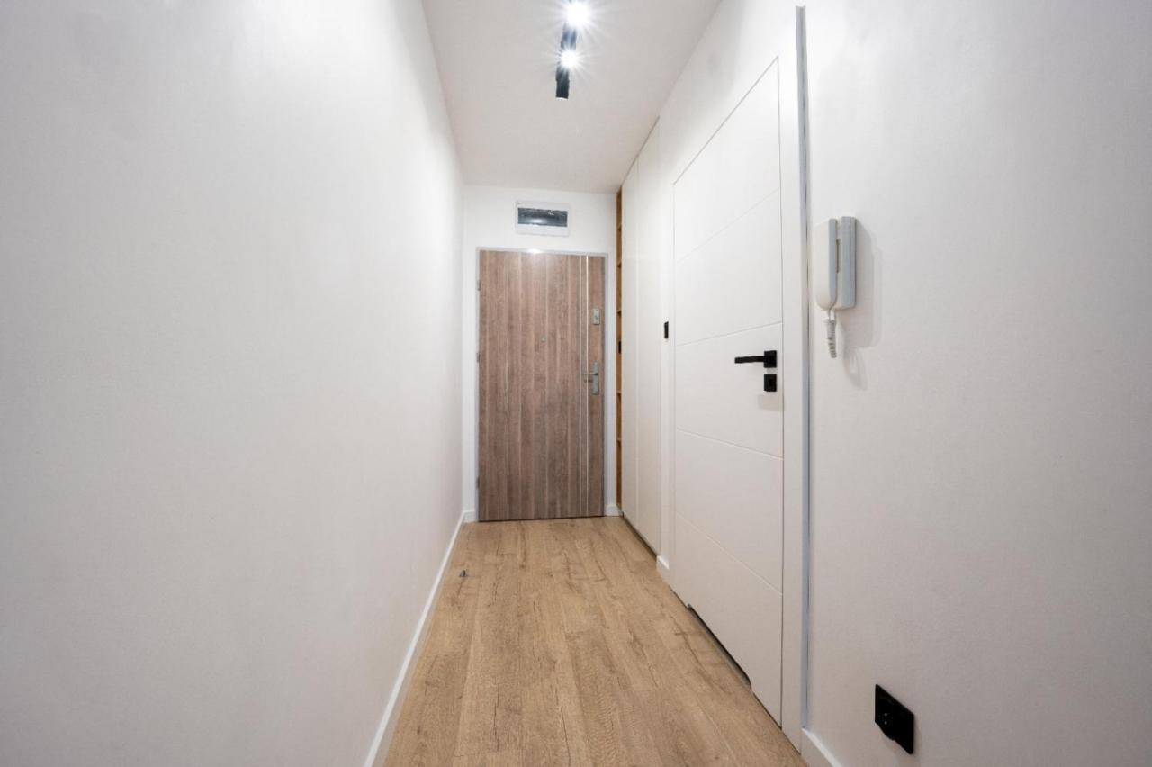 Rodzinne Apartamenty Bardzo Blisko Plazy Rewal Exterior foto