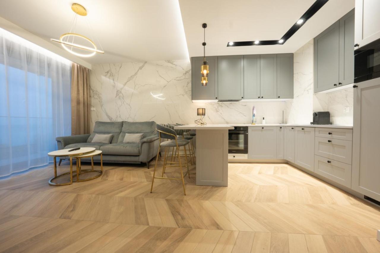 Rodzinne Apartamenty Bardzo Blisko Plazy Rewal Exterior foto