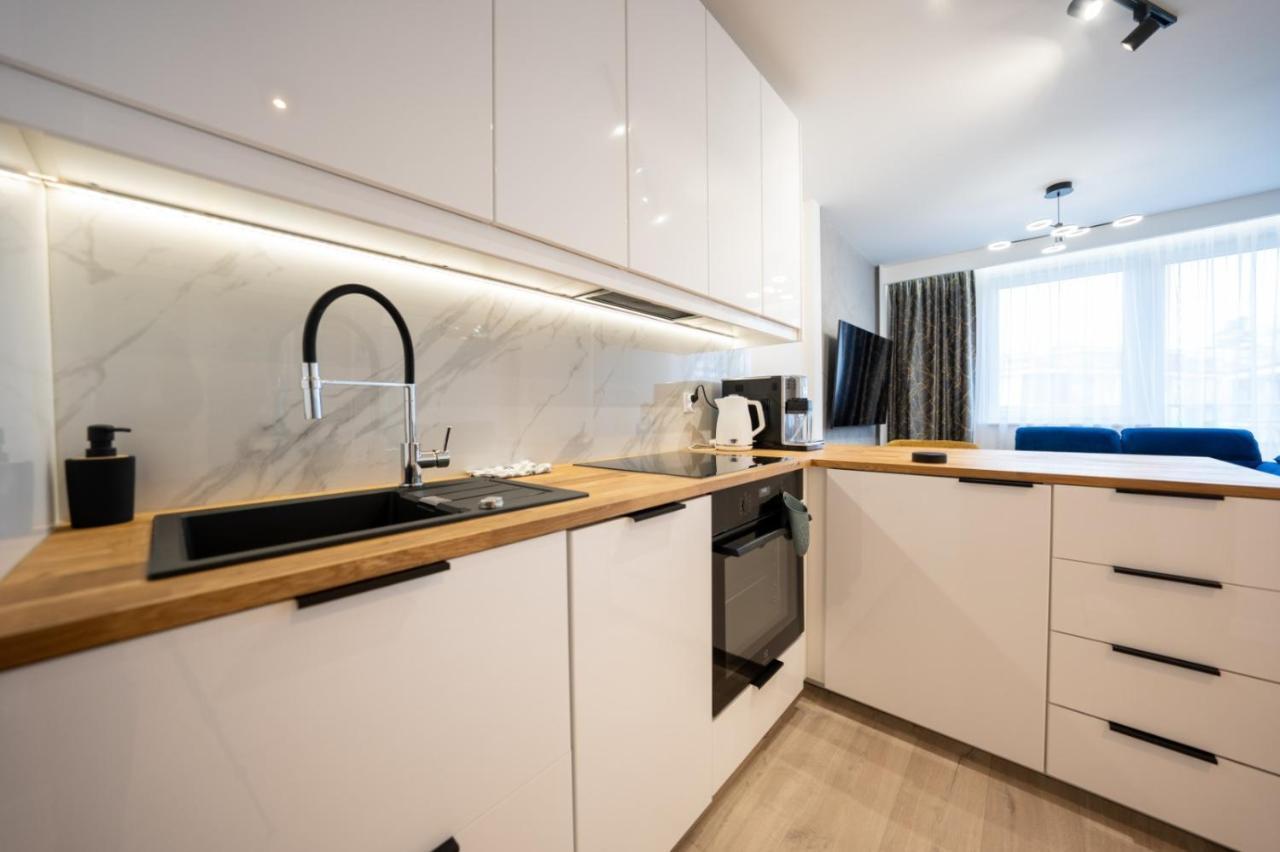 Rodzinne Apartamenty Bardzo Blisko Plazy Rewal Exterior foto