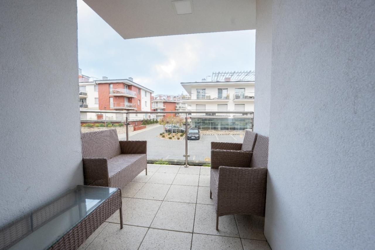 Rodzinne Apartamenty Bardzo Blisko Plazy Rewal Exterior foto