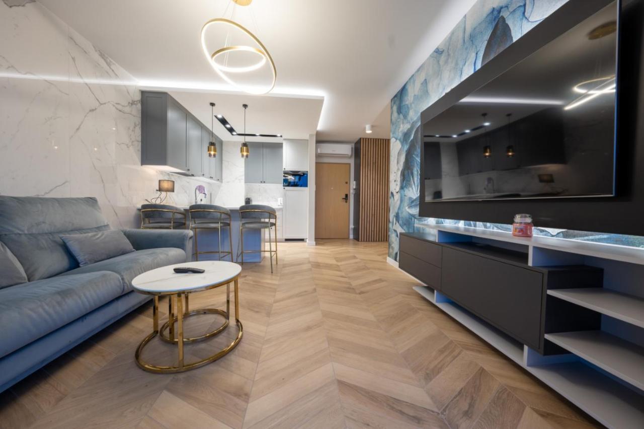 Rodzinne Apartamenty Bardzo Blisko Plazy Rewal Exterior foto