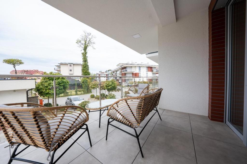 Rodzinne Apartamenty Bardzo Blisko Plazy Rewal Exterior foto